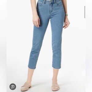 Charter Club Light Blue Ankle Jeans • Size 4 • NWT Capri Length